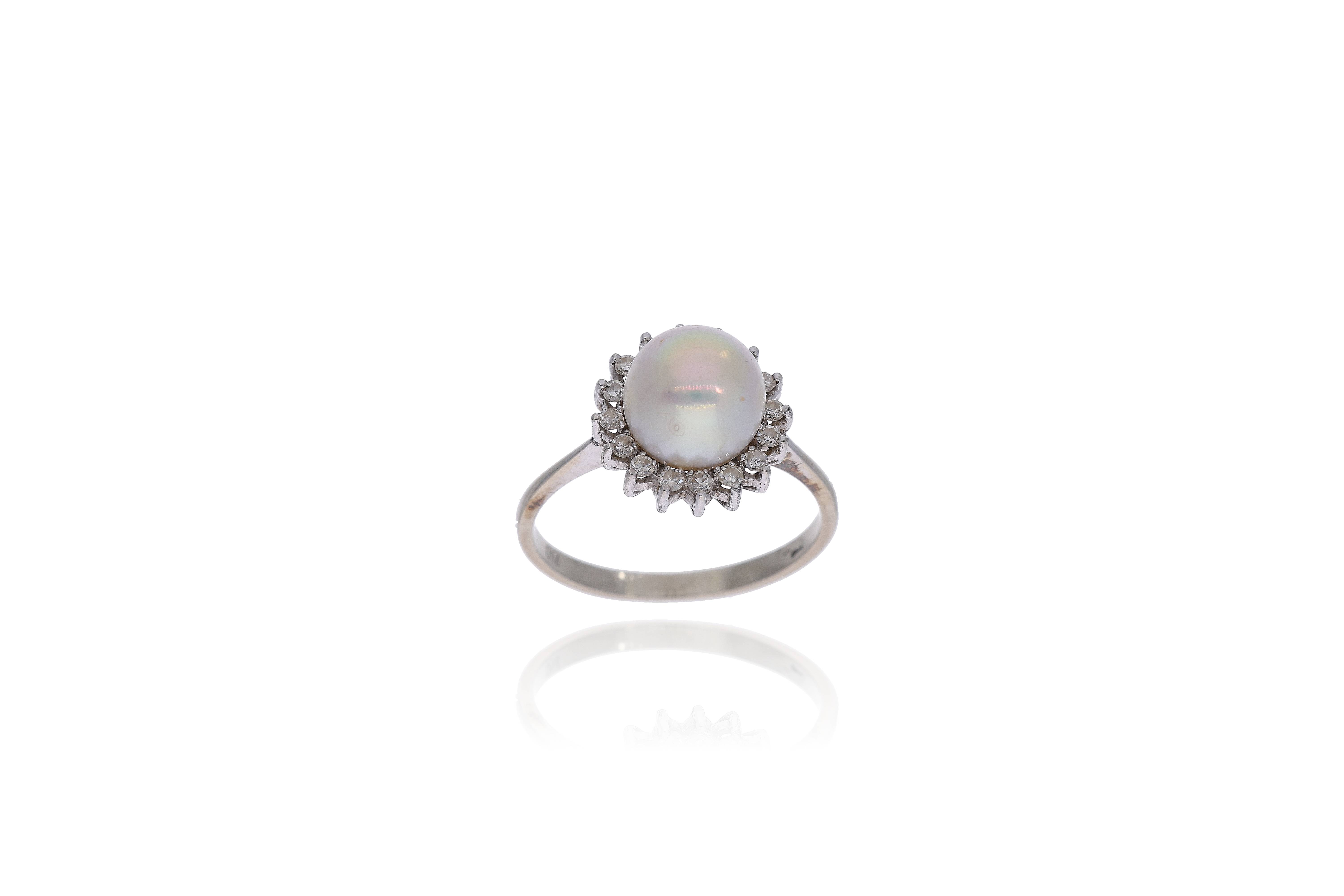 Anello in oro con diamanti e perla - Asta Preziosi