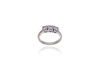 Anello con diamanti - Asta Preziosi Anello con diamanti - Asta Preziosi