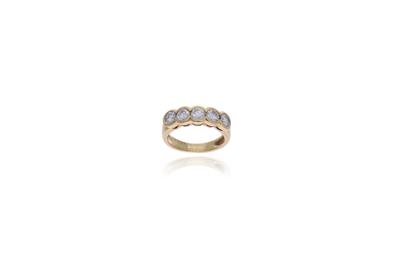 Anello con diamanti - Asta Preziosi Anello con diamanti - Asta Preziosi