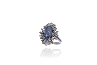 Anello con zaffiro e diamanti - Asta Preziosi Anello con zaffiro e diamanti - Asta Preziosi