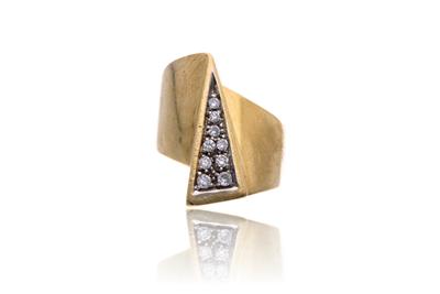 Anello con diamanti - Asta Preziosi
