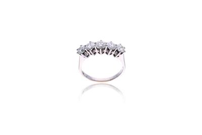 Anello con diamanti - Asta Preziosi