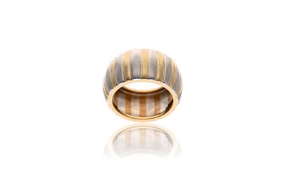 Anello in oro - Asta Preziosi