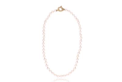 Collana in perle con chiusura in oro - Asta Preziosi