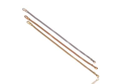 Tre bracciali in oro - Asta Preziosi
