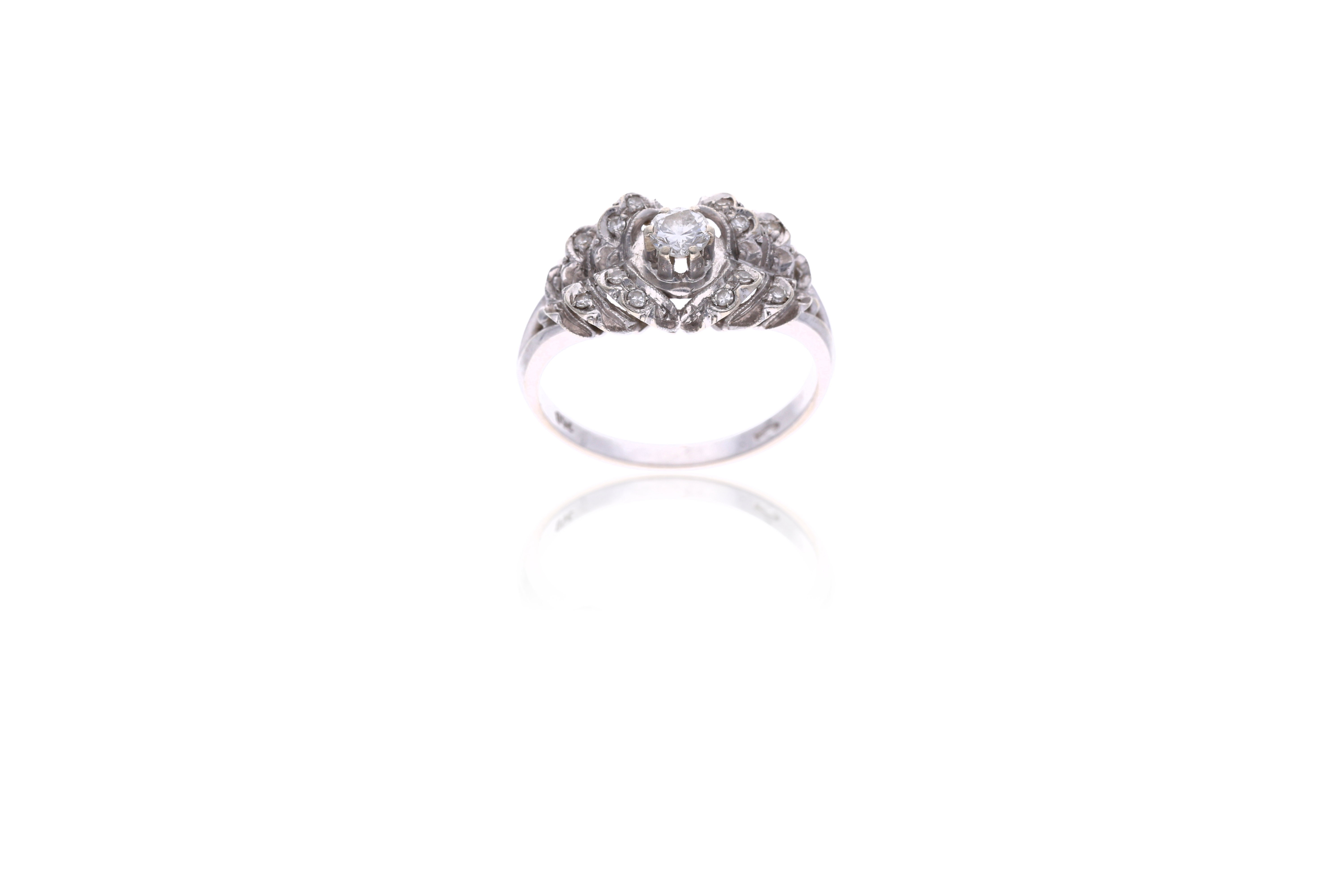 Anello con diamanti - Asta Preziosi
