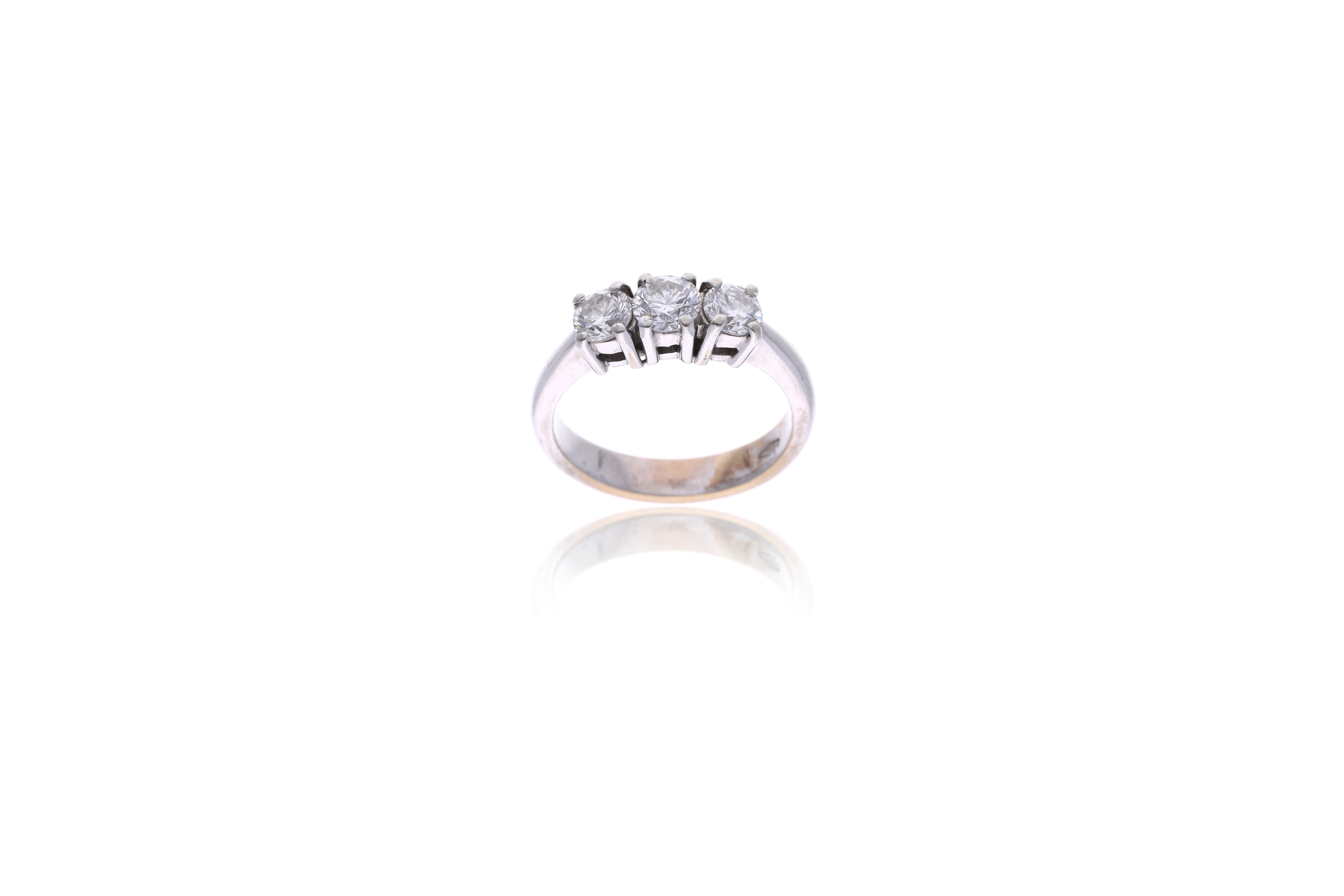 Anello con diamnati - Asta Preziosi