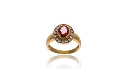 Anello con diamanti e topazio imperiale - Asta Preziosi Anello con diamanti e topazio imperiale - Asta Preziosi