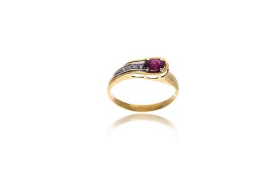Anello con rubino e diamanti - Asta Preziosi Anello con rubino e diamanti - Asta Preziosi