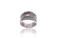 Damiani, anello con diamanti - Asta Preziosi Damiani, anello con diamanti - Asta Preziosi