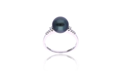 Anello con diamanti e perla Tahiti - Asta Preziosi Anello con diamanti e perla Tahiti - Asta Preziosi