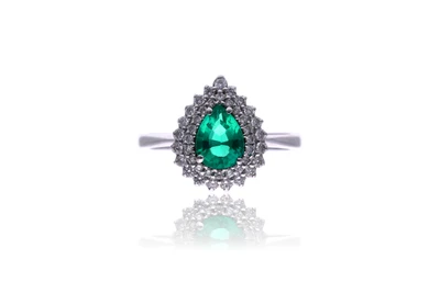 Anello con diamanti e pietra - Asta Preziosi Anello con diamanti e pietra - Asta Preziosi
