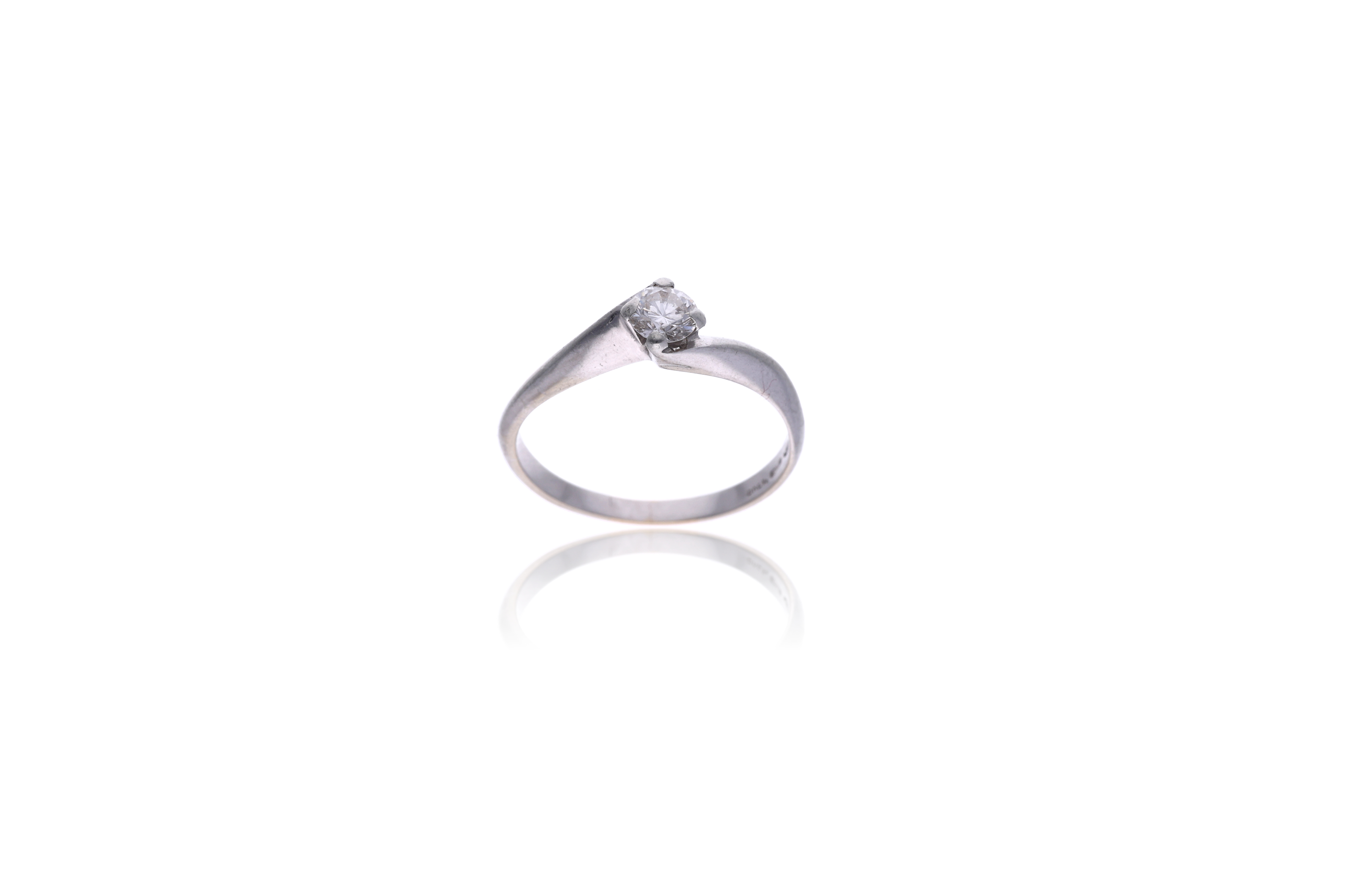 Anello con diamante - Asta Preziosi