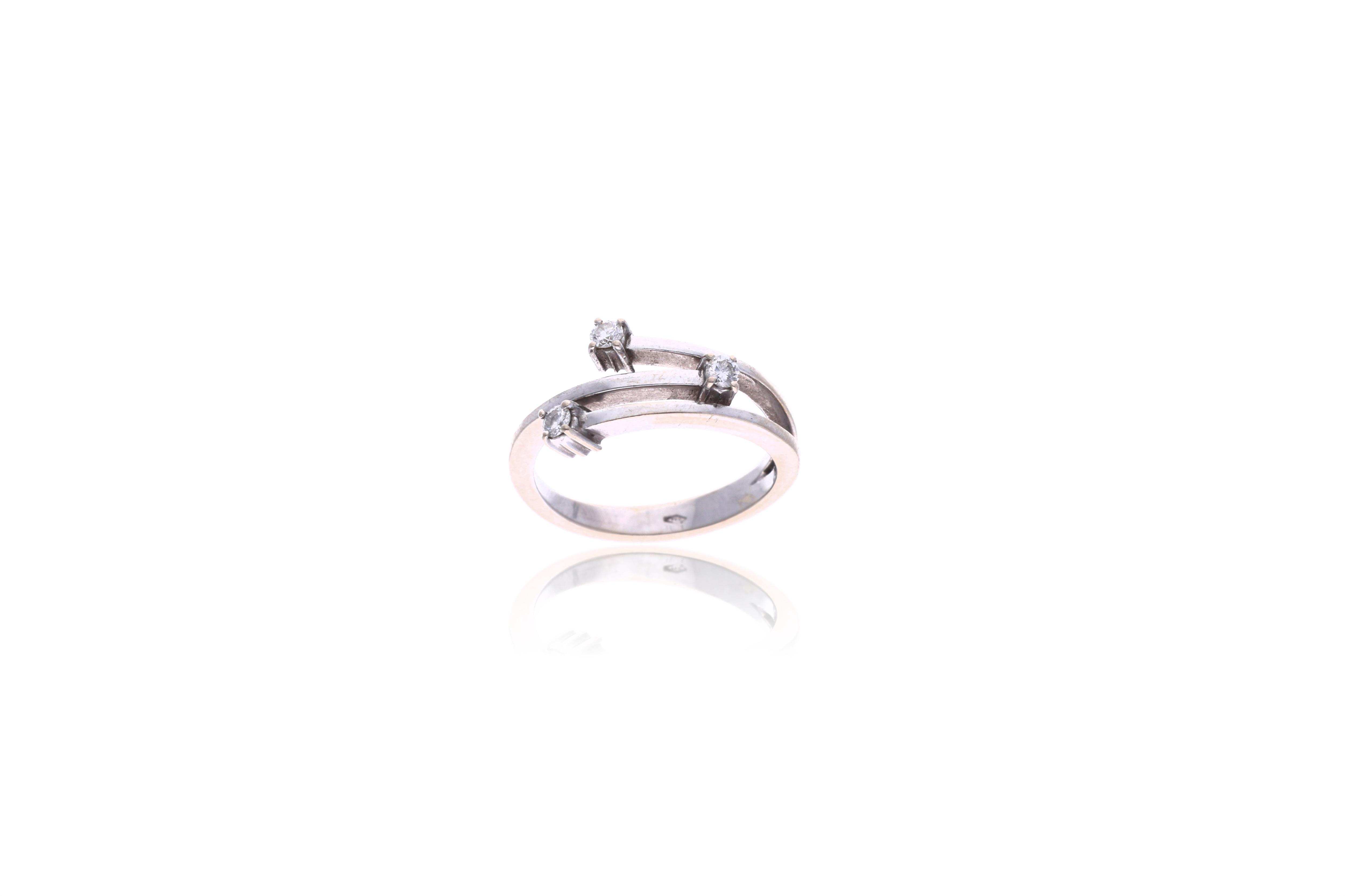 Anello con diamanti - Asta Preziosi
