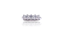 Anello con diamanti - Asta Preziosi Anello con diamanti - Asta Preziosi