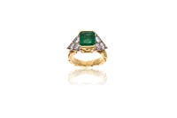 Anello con smeraldo e diamanti - Asta Preziosi Anello con smeraldo e diamanti - Asta Preziosi