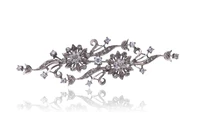 Spilla con diamanti - Asta Preziosi