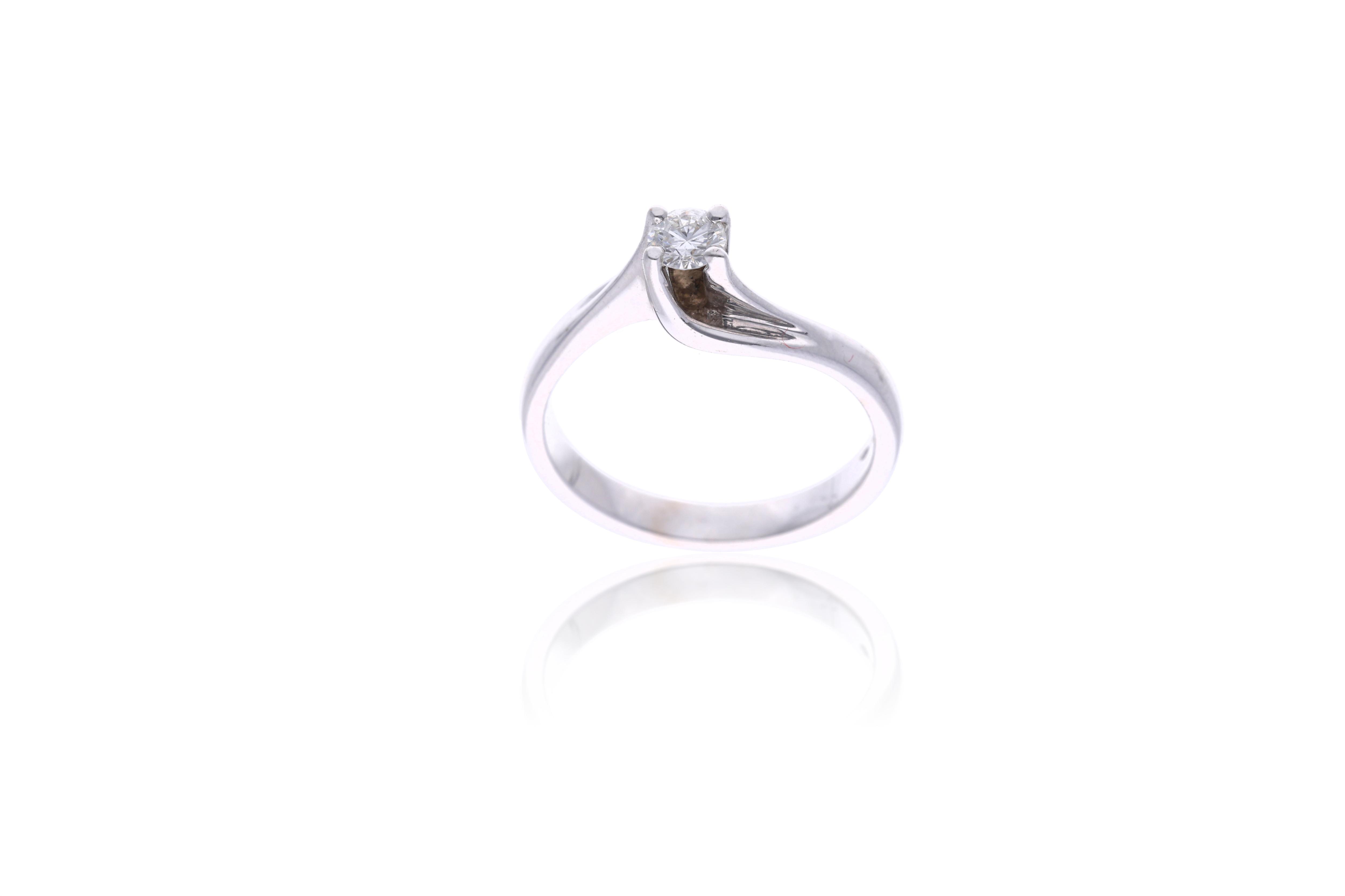 Anello con diamante - Asta Preziosi
