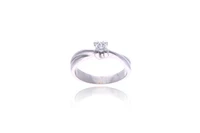 Anello con diamante - Asta Tesoro