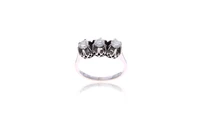 Anello con diamanti - Asta Tesoro