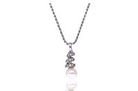 Collana con diamanti e perla - Asta Tesoro Collana con diamanti e perla - Asta Tesoro