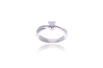 Anello con diamante - Asta Tesoro