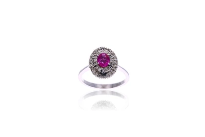 Anello con rubino e diamanti - Asta Tesoro Anello con rubino e diamanti - Asta Tesoro