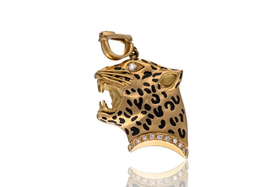 Ciondolo a forma di testa di leopardo con diamanti e smalti - Asta Tesoro Ciondolo a forma di testa di leopardo con diamanti e smalti - Asta Tesoro