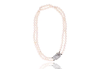 Collana di perle coltivate e diamanti - Asta Tesoro Collana di perle coltivate e diamanti - Asta Tesoro