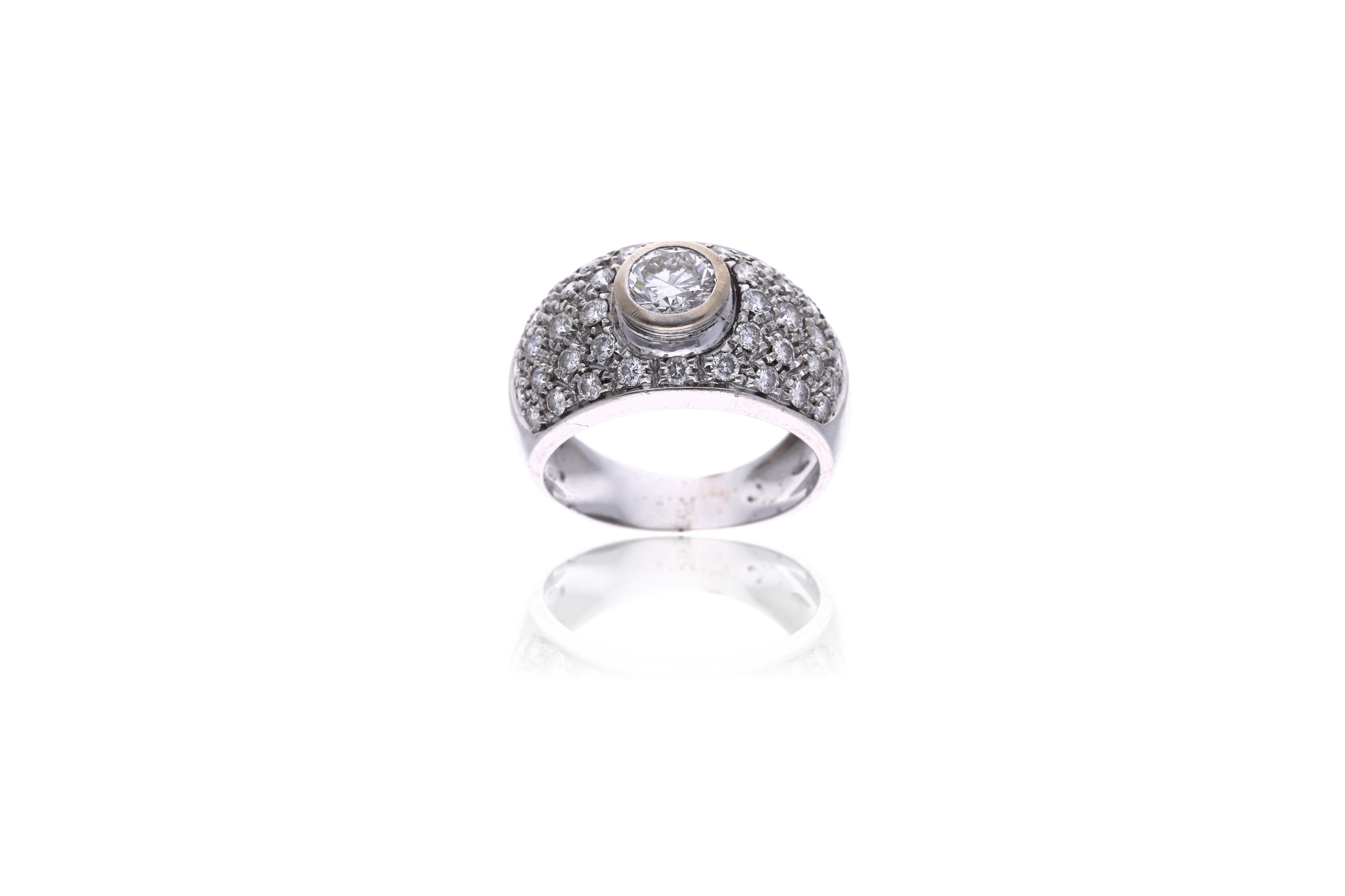 Anello con diamanti - Asta Tesoro