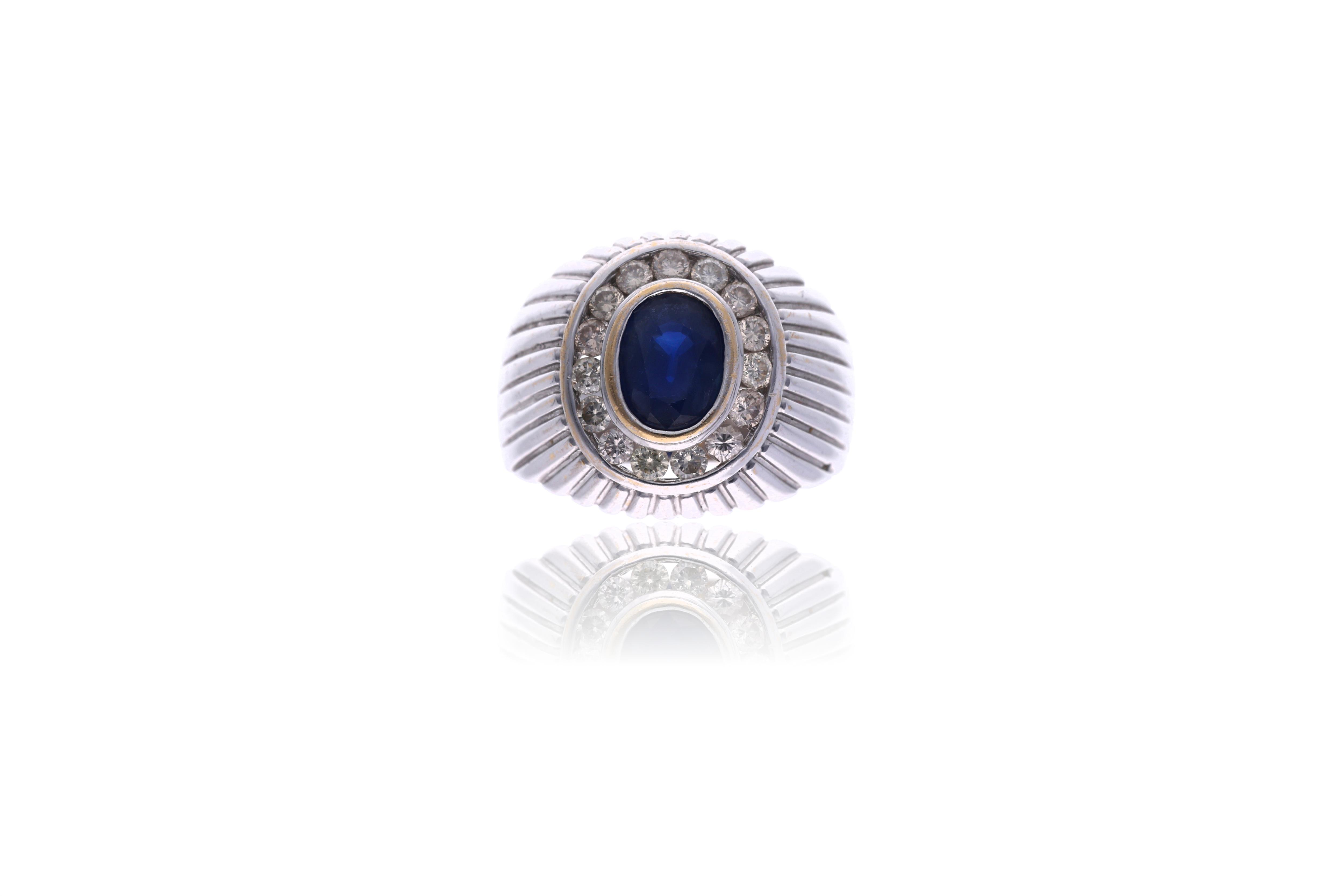 Anello con zaffiro e diamanti - Asta Tesoro