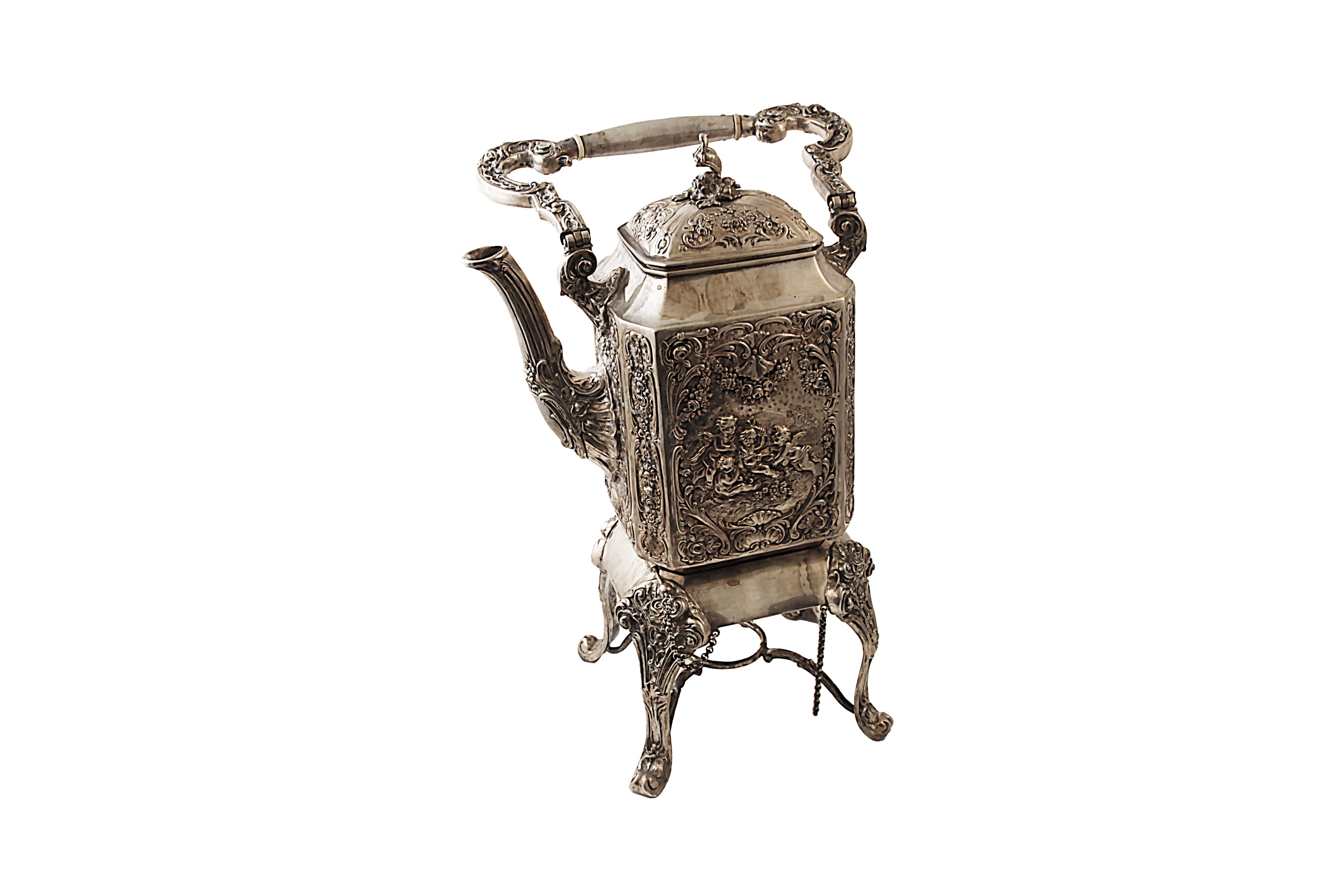 Bollitore Samovar in argento - Asta Tesoro