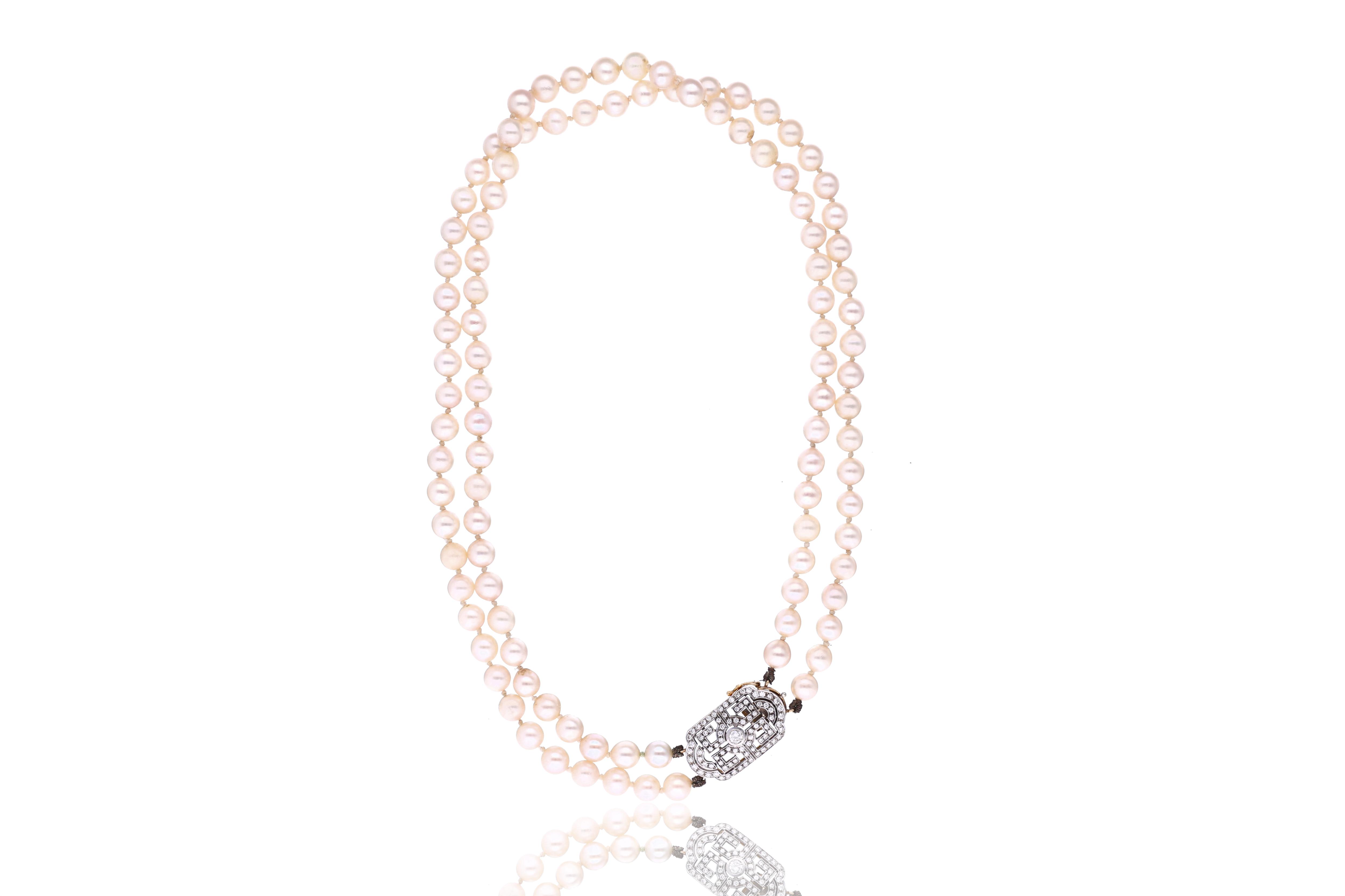 Collana di perle coltivate e diamanti - Asta Tesoro