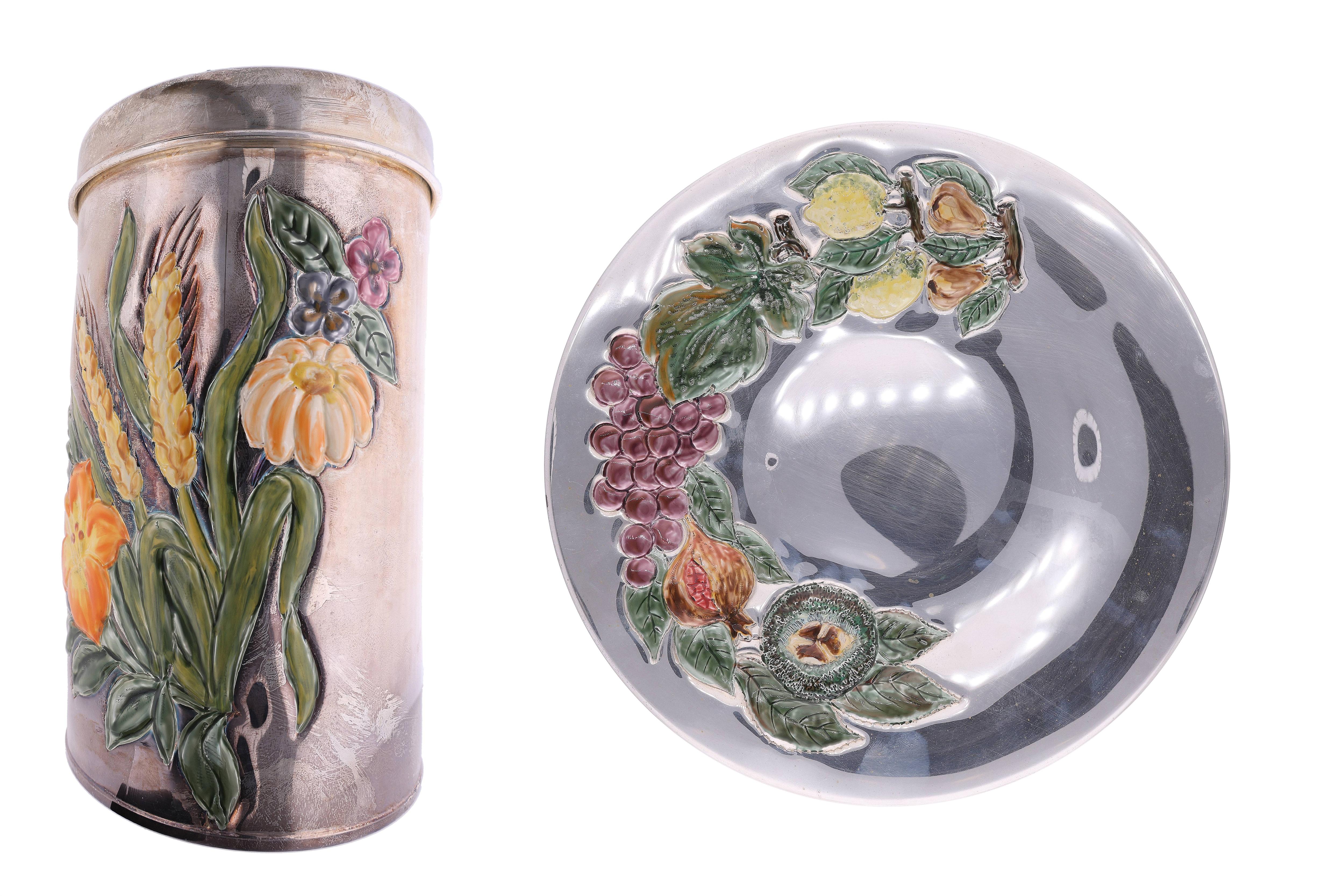Piatto, vaso in argento - Asta Tesoro
