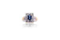 Anello con diamanti e zaffiro - Asta Preziosi Anello con diamanti e zaffiro - Asta Preziosi