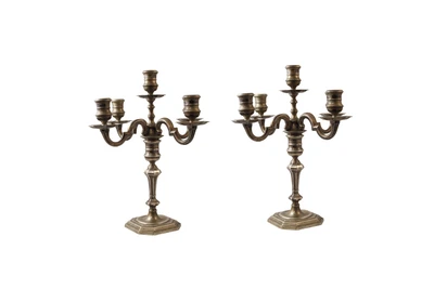 Coppia di candelabri in argento - Asta Preziosi Coppia di candelabri in argento - Asta Preziosi
