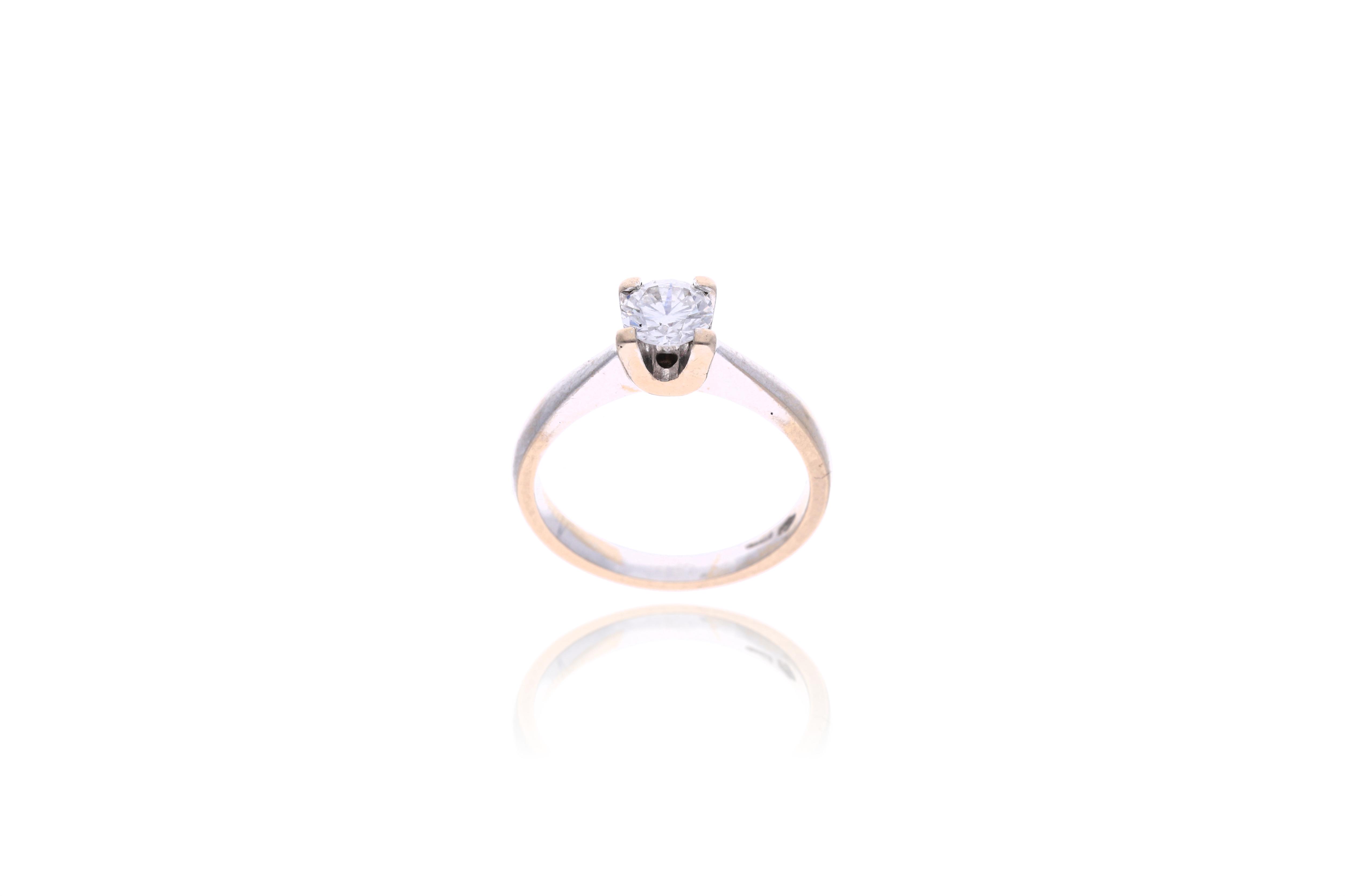 Anello con diamante - Asta Preziosi