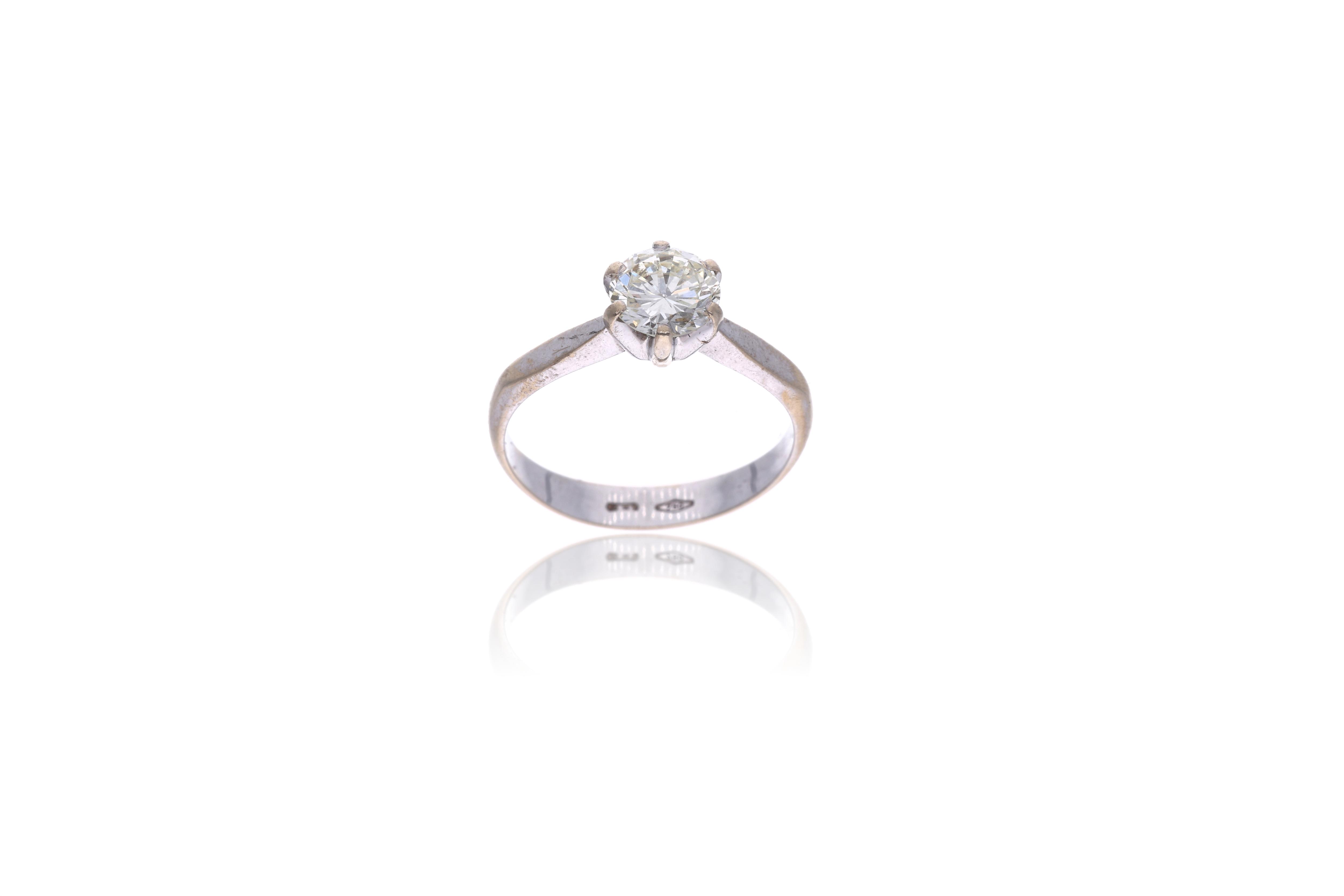 Anello con diamante - Asta Preziosi