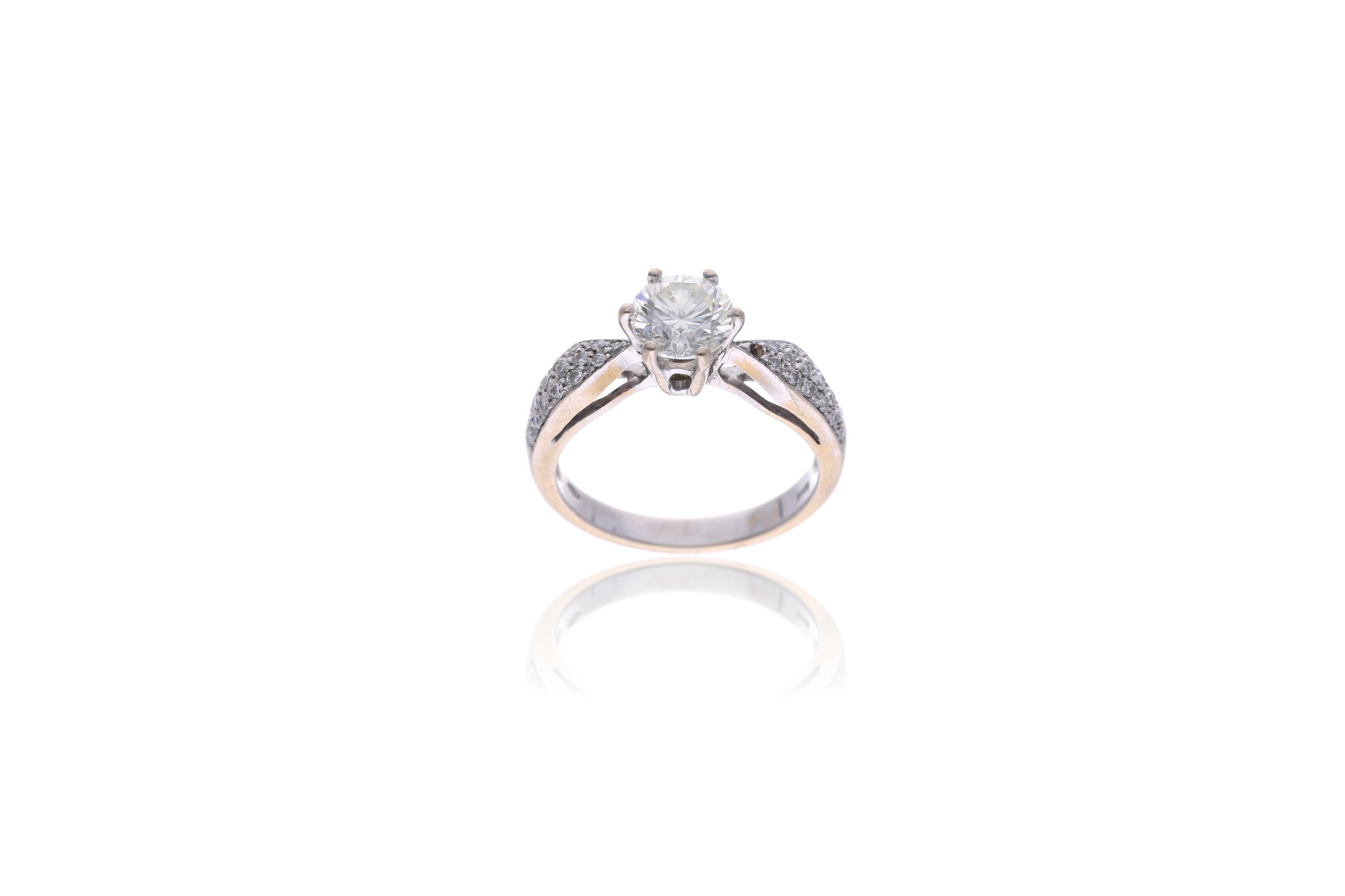Anello con diamanti - Asta Preziosi