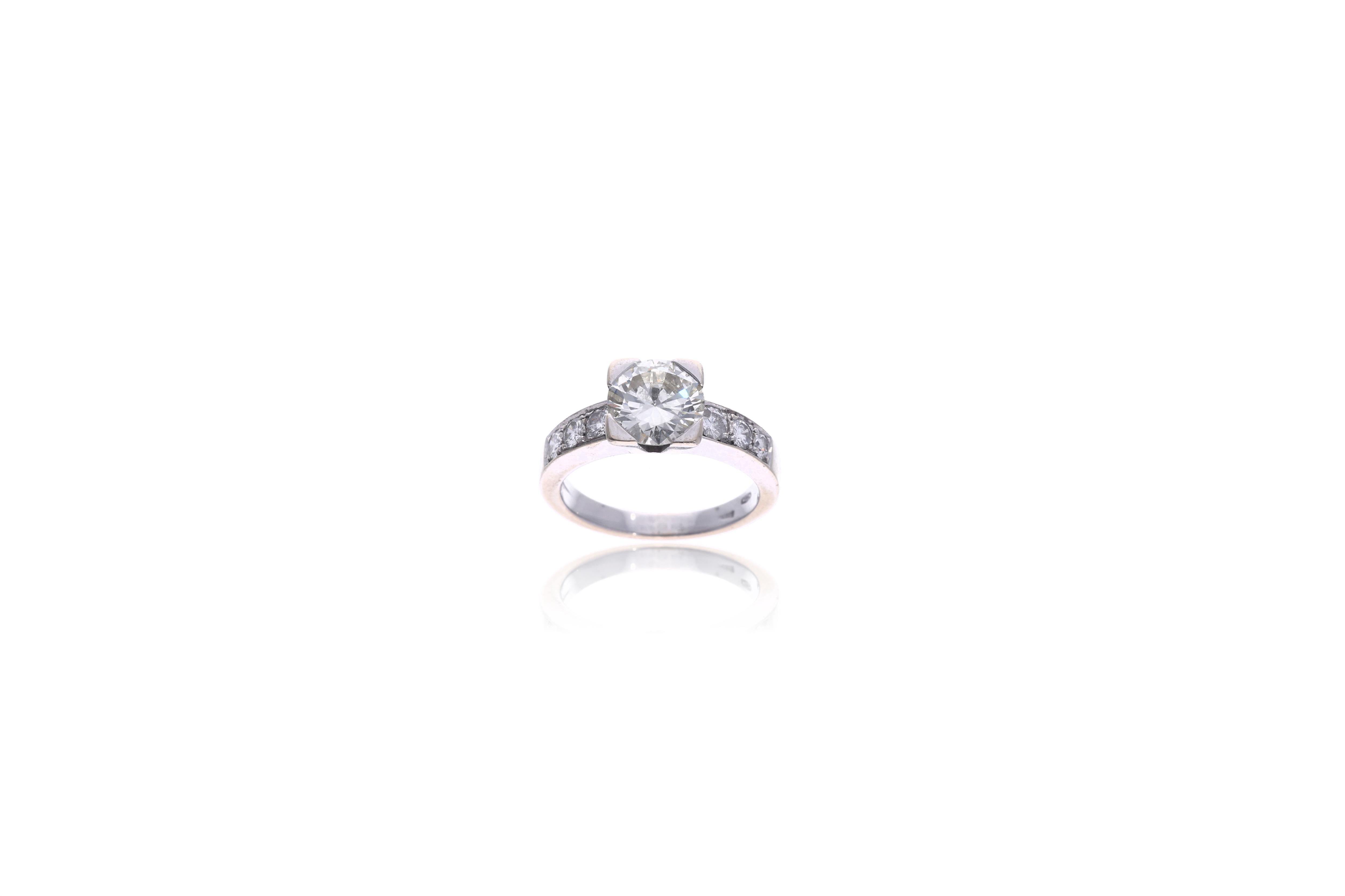Anello con diamanti - Asta Preziosi