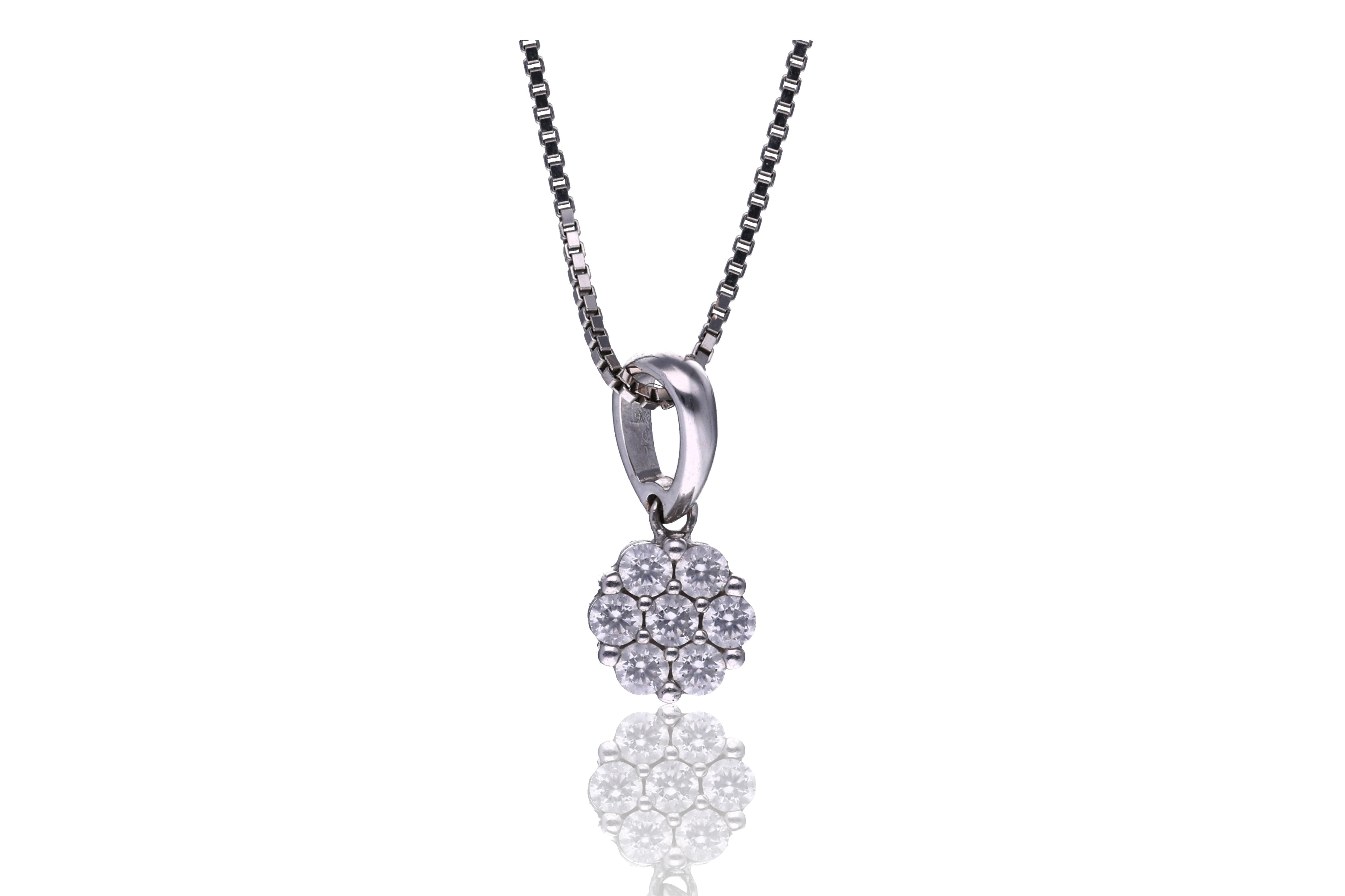 Collana con ciondolo in oro - Asta Preziosi