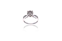Anello con diamanti - Asta Preziosi Anello con diamanti - Asta Preziosi