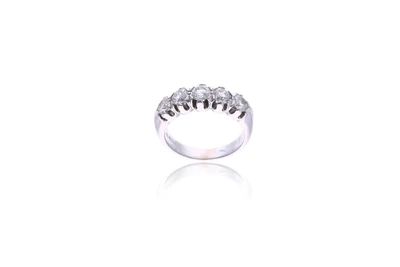 Anello con diamanti - Asta Preziosi Anello con diamanti - Asta Preziosi