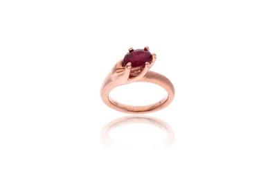 Anello con rubino - Asta Preziosi