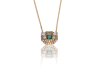 Collana con smeraldo e diamanti - Asta Preziosi