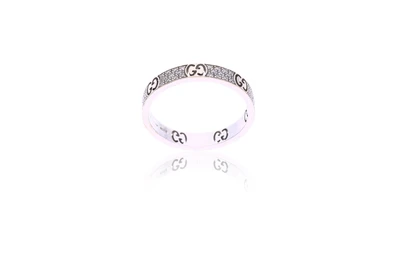 Gucci, Icon Sturdust, anello con diamanti - Asta Preziosi Gucci, Icon Sturdust, anello con diamanti - Asta Preziosi