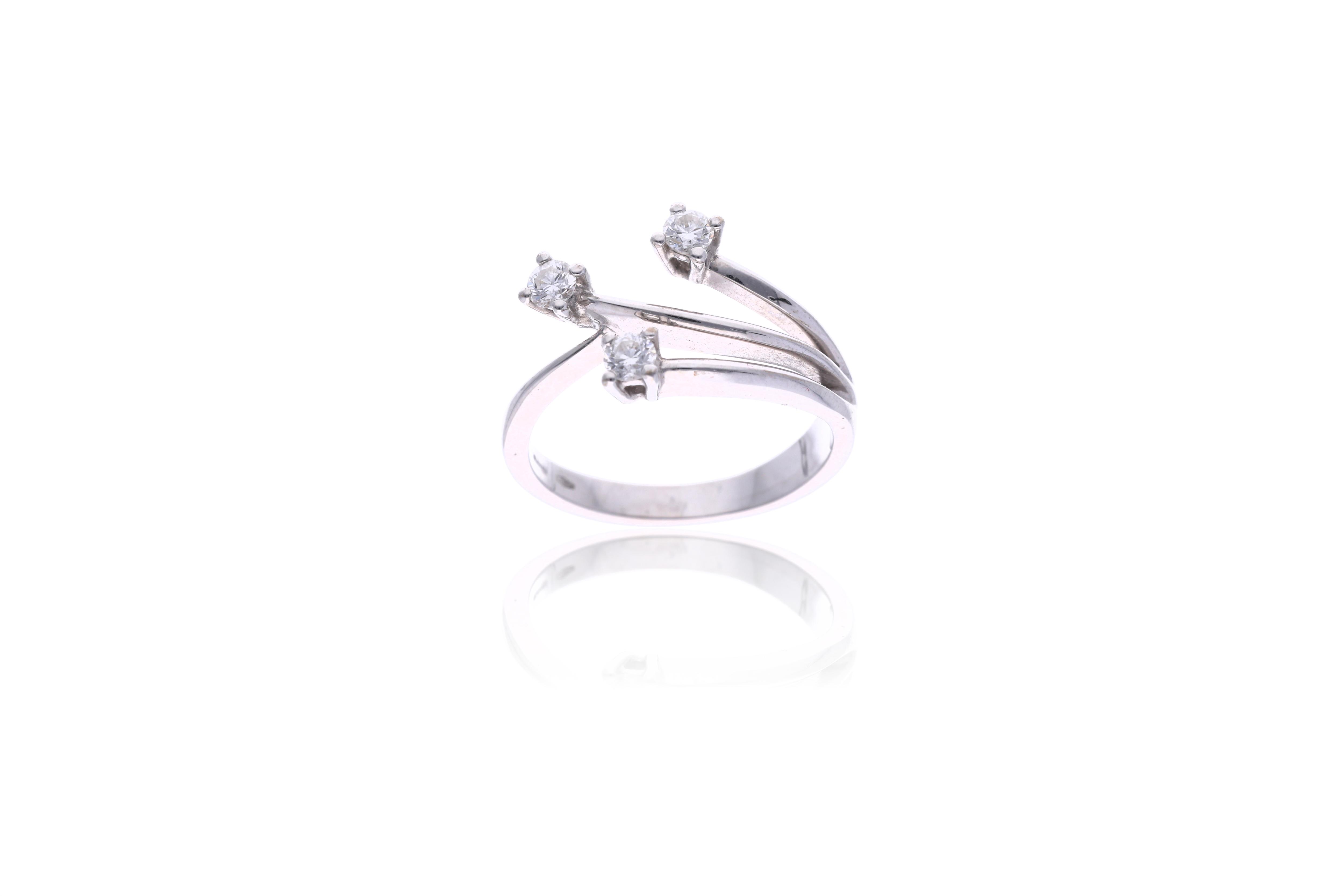 Anello con diamanti - Asta Preziosi
