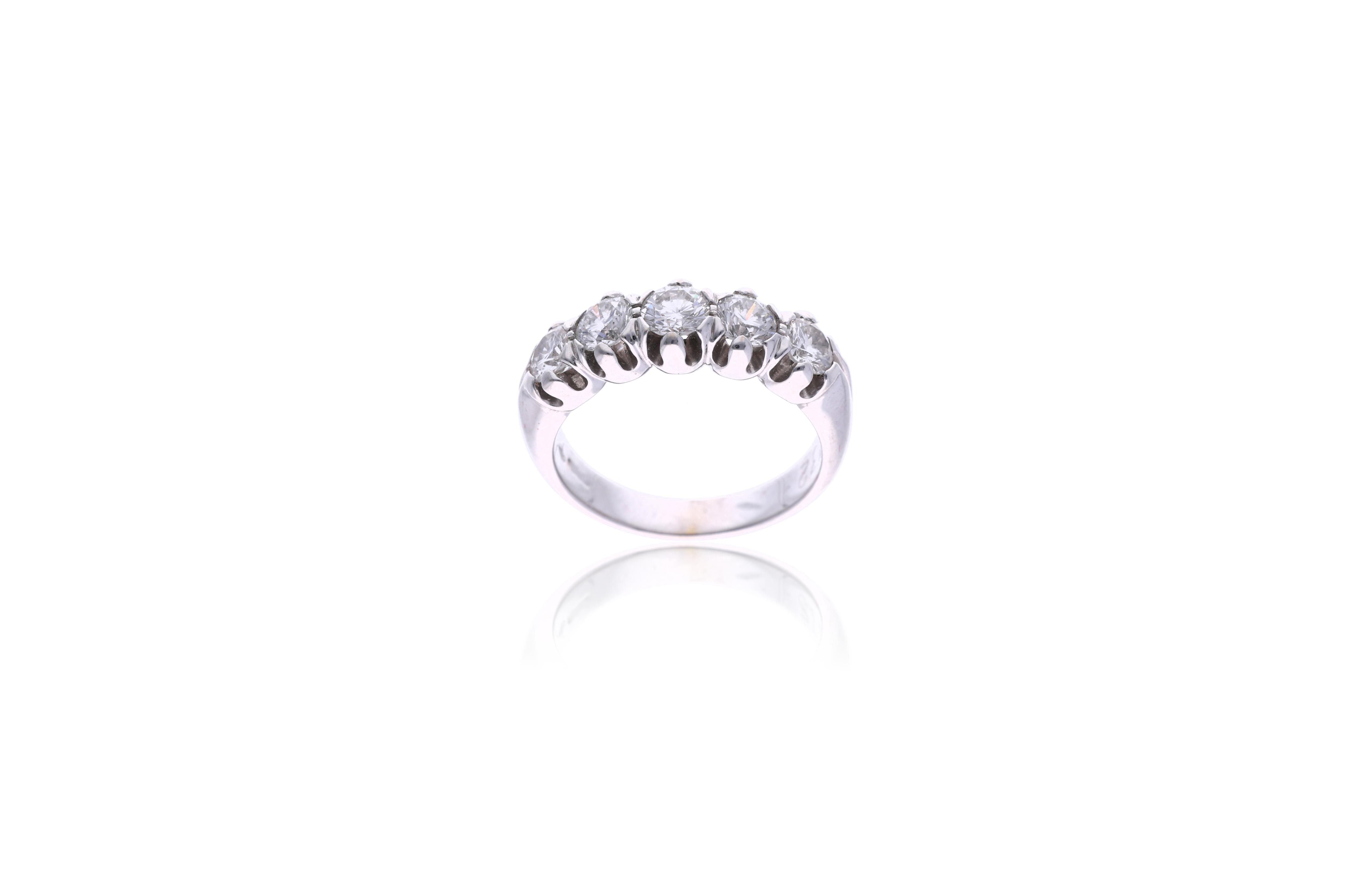 Anello con diamanti - Asta Preziosi