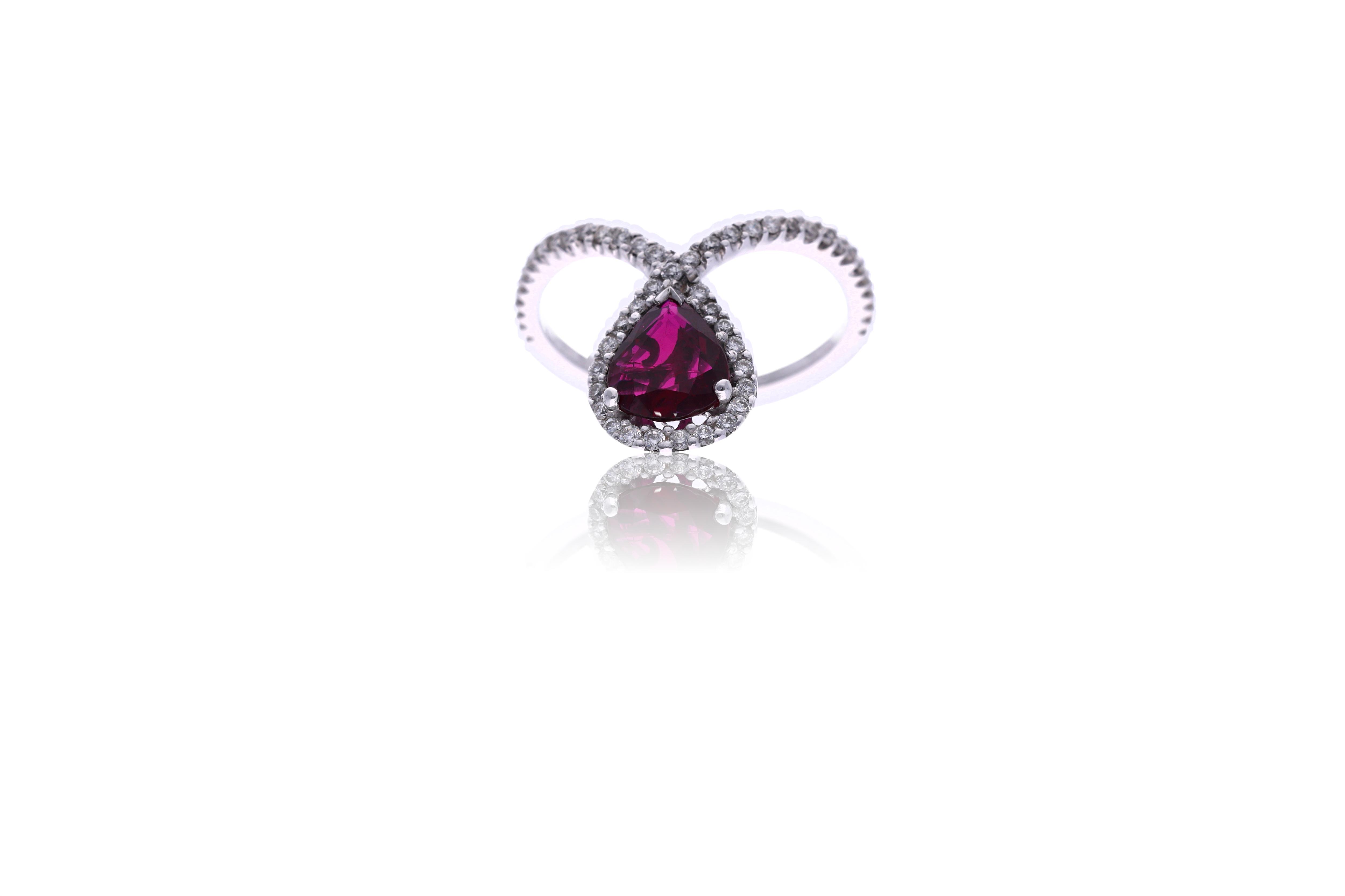 Anello con rubino e diamanti - Asta Preziosi