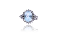 Anello con acquamarina e diamanti - Asta Preziosi